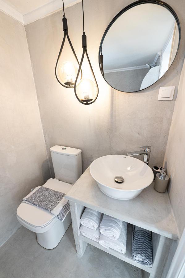 The White Rose Apartment Порос Экстерьер фото